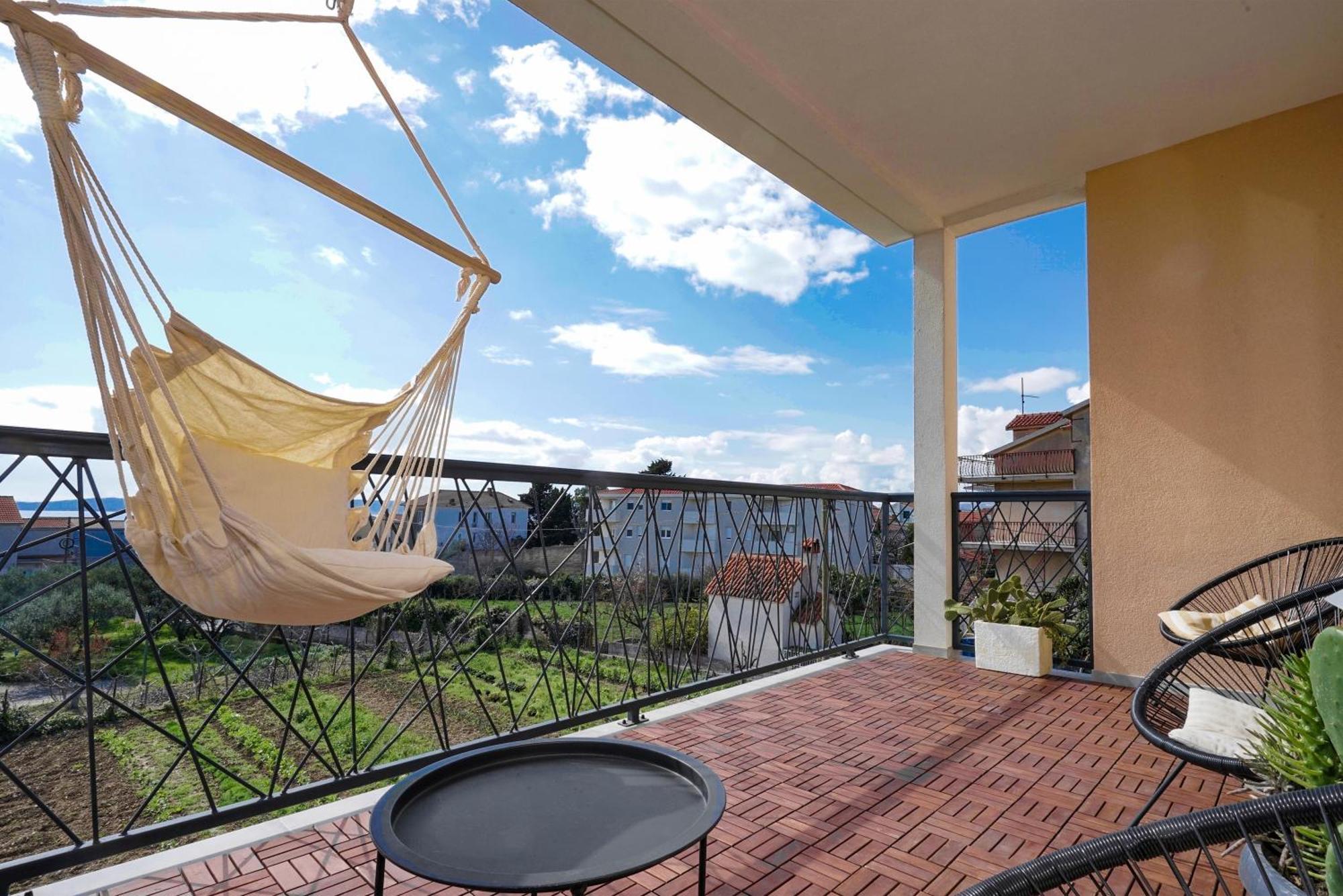 Kaštela 4-Star Apartments Bianco מראה חיצוני תמונה