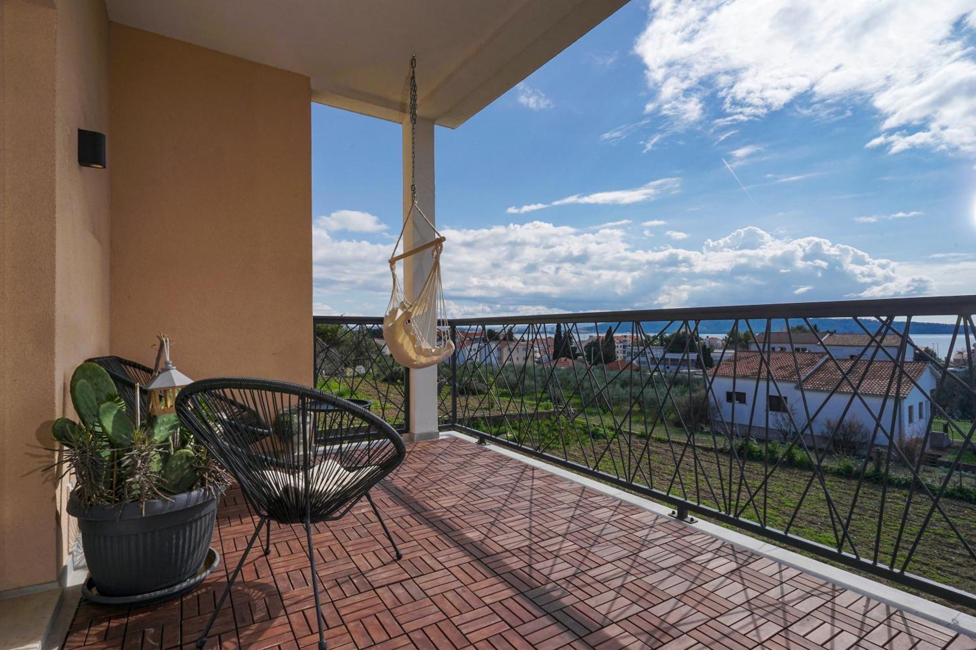 Kaštela 4-Star Apartments Bianco מראה חיצוני תמונה
