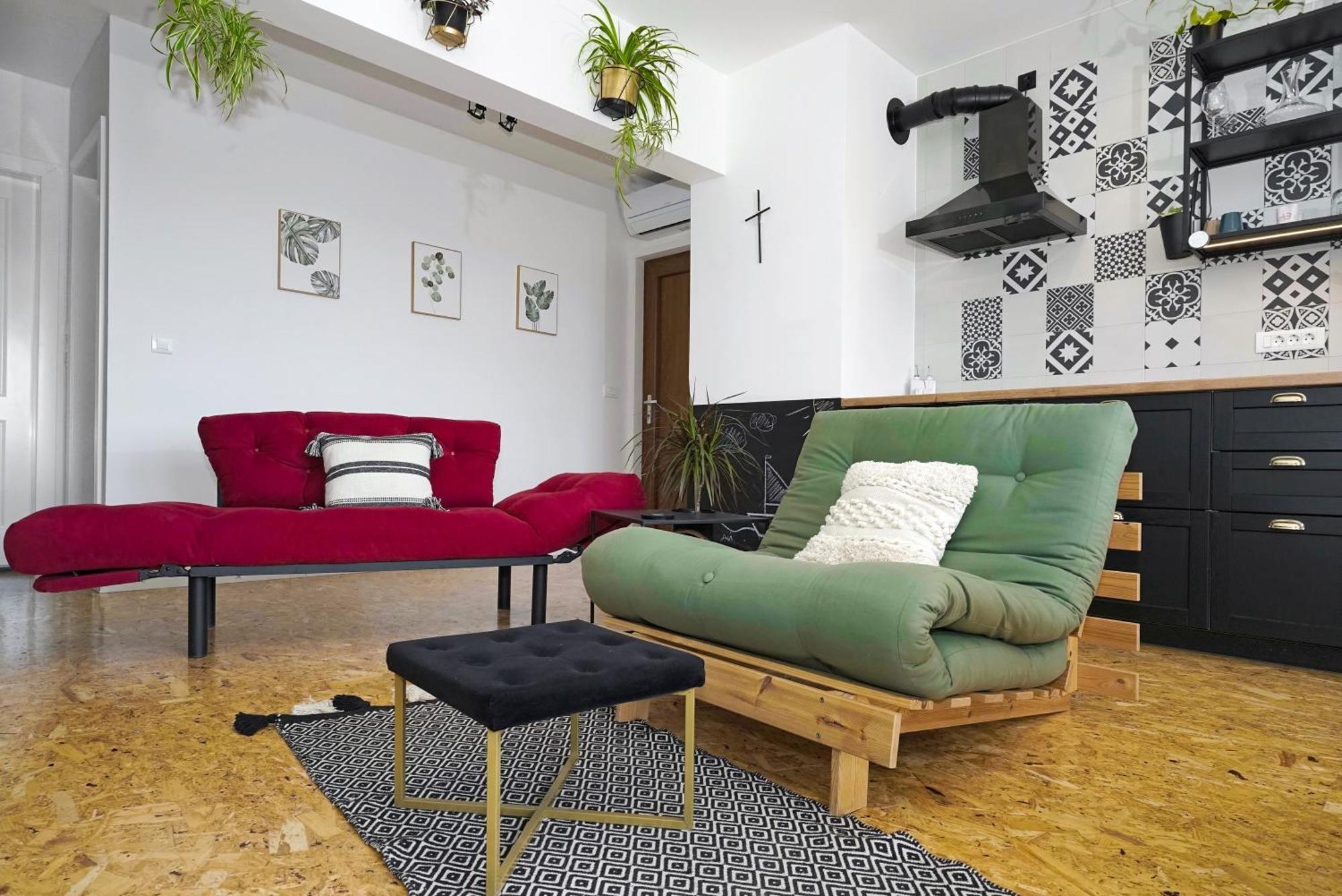 Kaštela 4-Star Apartments Bianco מראה חיצוני תמונה
