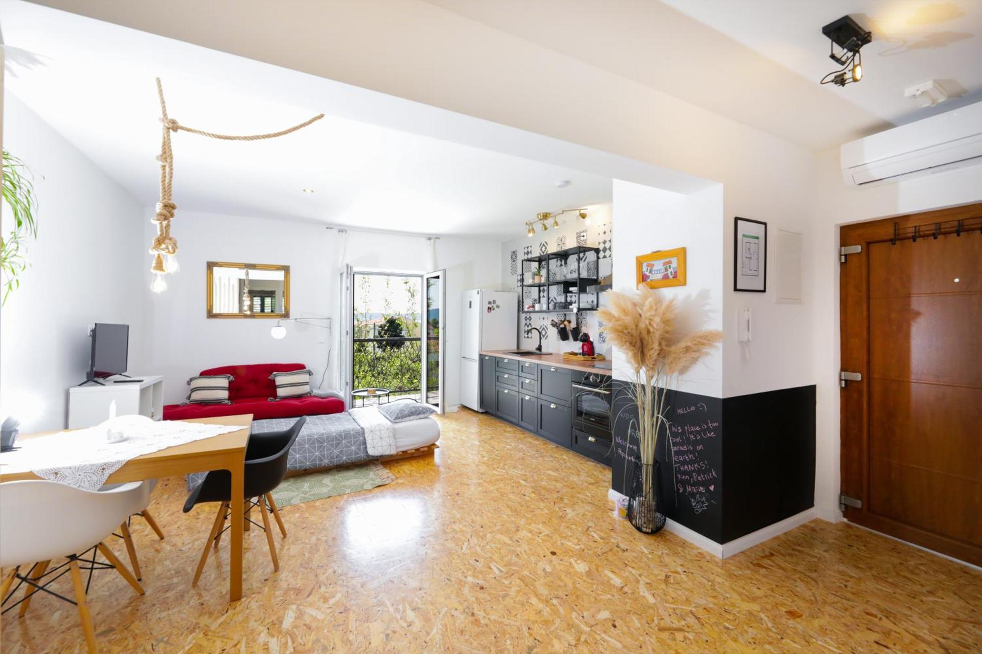 Kaštela 4-Star Apartments Bianco מראה חיצוני תמונה