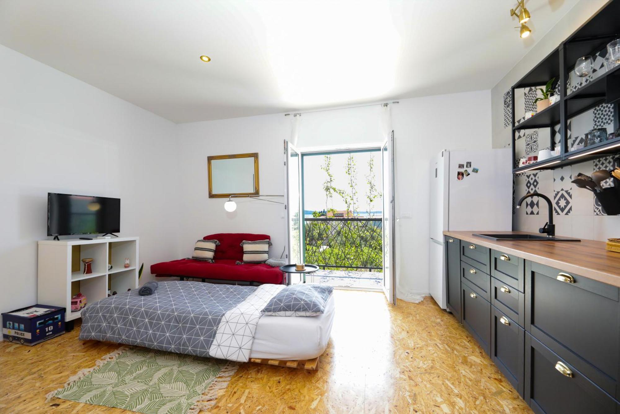 Kaštela 4-Star Apartments Bianco מראה חיצוני תמונה